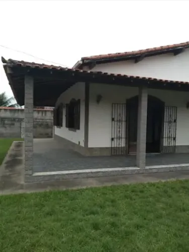 Casa com 3 dormitórios à venda, 230 m² por R$ 505.000,00 - Coqueiral - Araruama/RJ