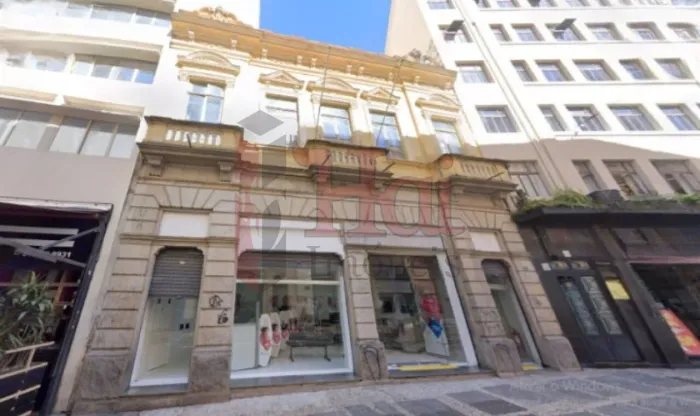Loja com fachada linda para locação no Centro Histórico