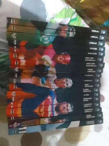 Coleção hqs DC graphic novels 1 ao 16,24 e 34