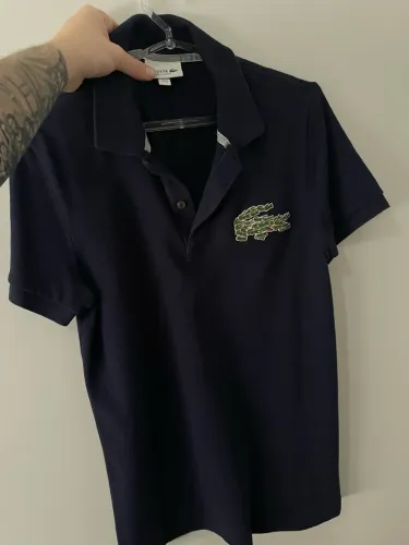 Polo Lacoste Original Regular Fit Azul Marinho - Tam. P / XS - Edição Jacarés