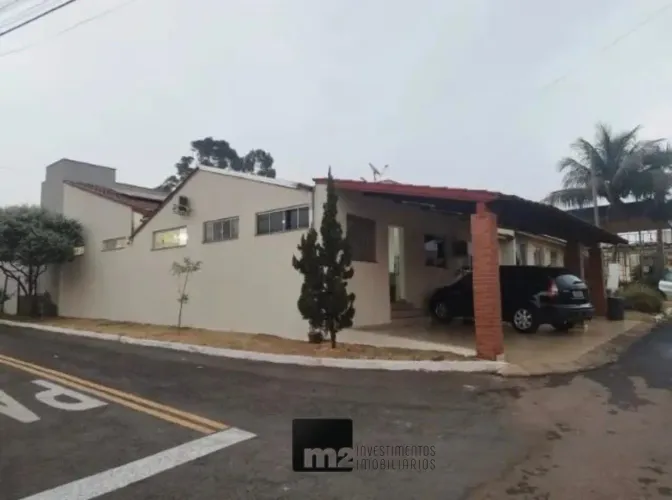 Casa com 4 quartos no Residencial Solar Ville
