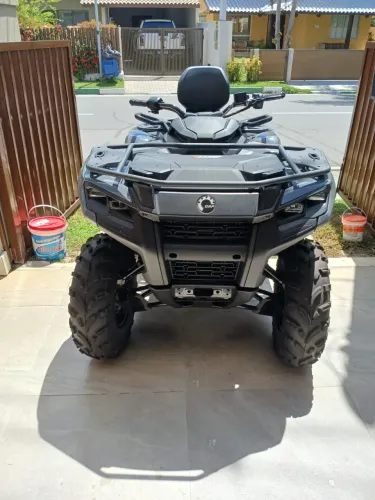 CAN-AM OUTLANDER MAX 2025