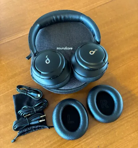 Headphone Soundcore Anker Q30 com ANC