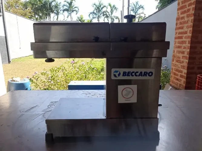 EQUIPAMENTOS PARA RESTAURANTE/PADARIA/AÇOUGUE