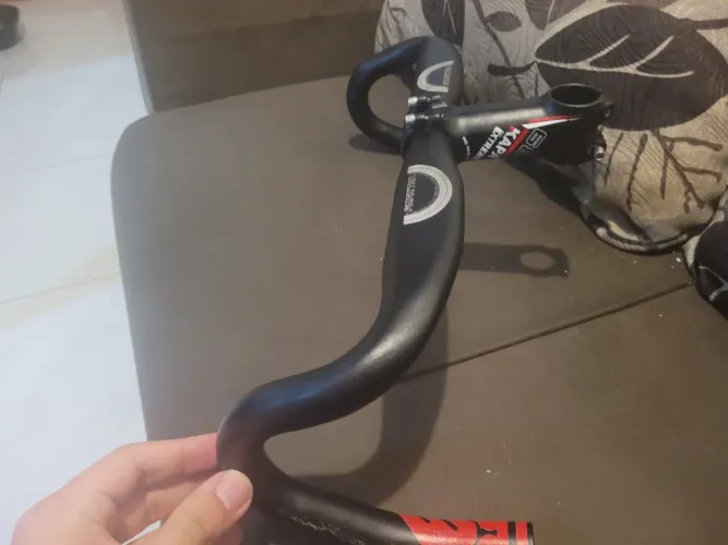 Vendo guidão Drop e bullhorn