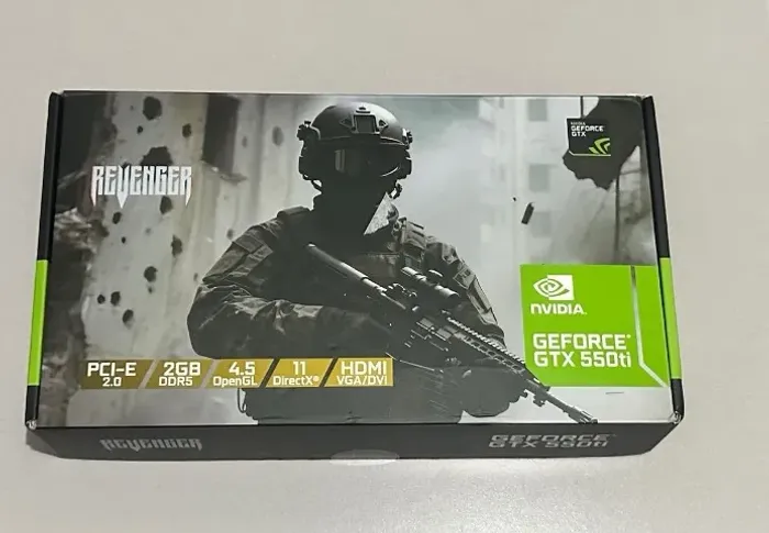 Placa de vídeo revenger gtx 550ti 2gb NOVO