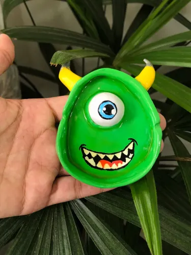 Cinzeiro Mike wasowski(tamanho personalizado