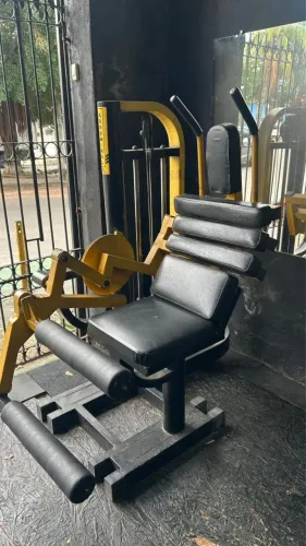 Máquina de abdominal com carga