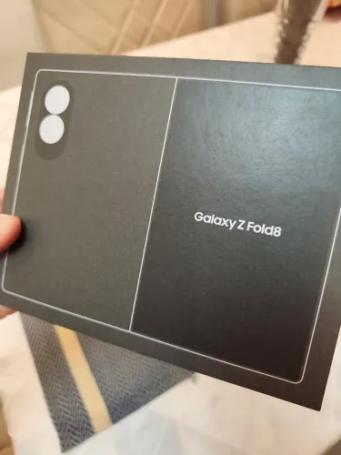 SAMSUNG Z FOLD 8 ,256GB,N.FISCAL, GARANTIA 1 ANO, GRÁTIS FONE DE OUVIDO AMBOS LACRADOS