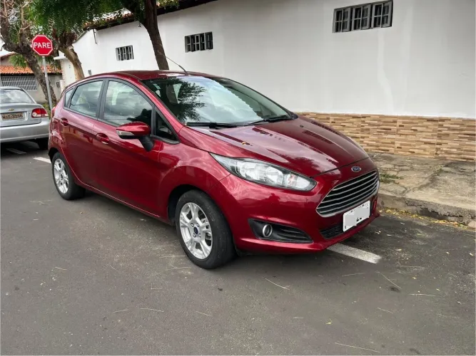 Ford Fiesta 1.6 16V Flex Mec. 5P 2016