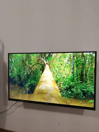 Samrt TV TCL 32 polegadas completa