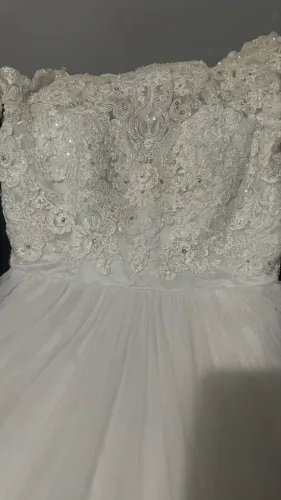 Vestido de noiva luxo