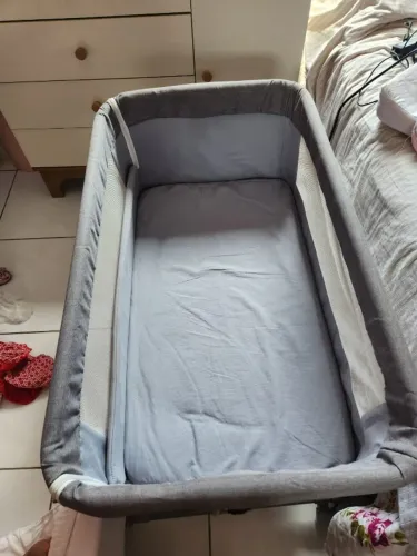 Berço Portátil Sleep 3 em 1 Moisés Co-bed Acopla na Cama Cinza Kababy