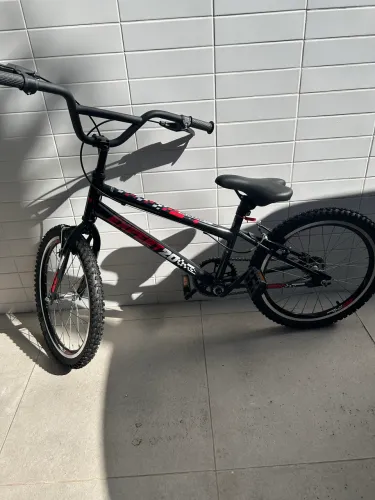 Bicicleta aro 20 Caloi Nova