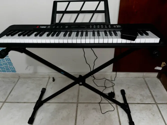 Teclado KOBE KB - 300