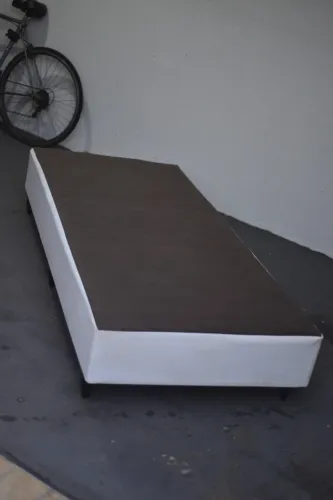 Base para cama box solteiro Ortobom (sem colchão)