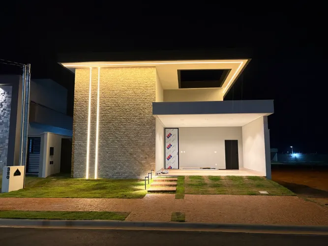 Casa em Condomínio