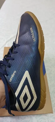 Tênis futsal 