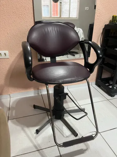 2 cadeiras para salão
