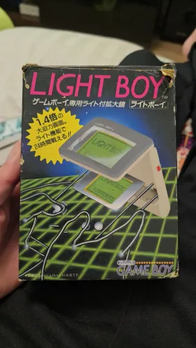 Light boy game boy