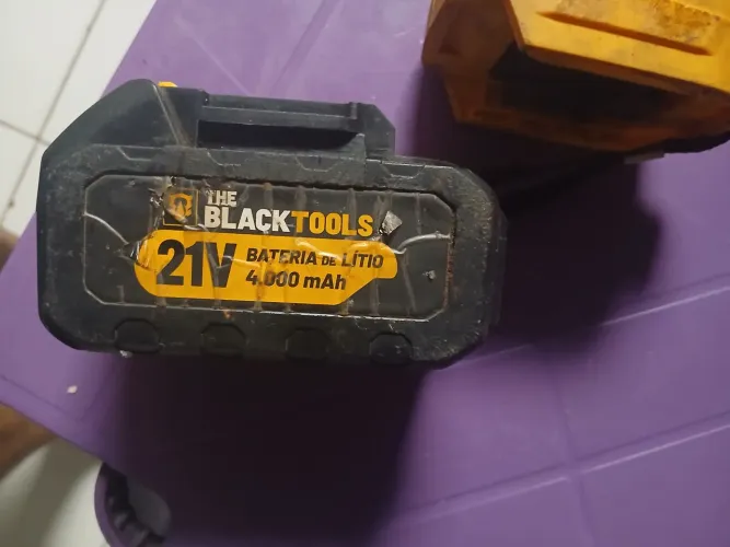 Chave parafusadeira de impacto