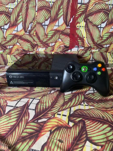 Xbox 360 Super Slim