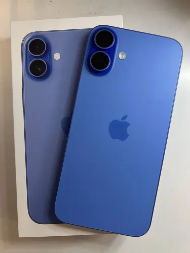 iPhone 16