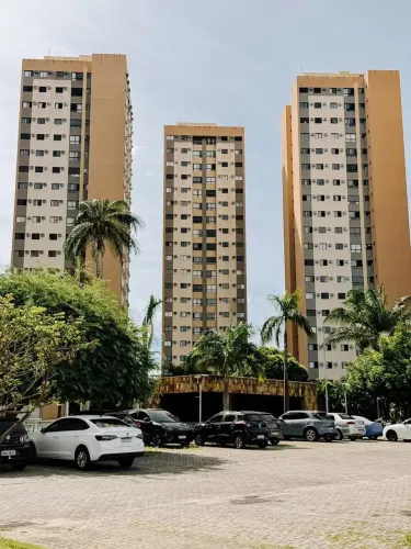 Apartamento 2/4 Sendo 01 Suite - à venda em Cidade da Esperança