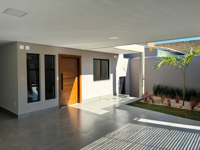 CASA LINEAR 3 SUÍTES, 4 VAGAS NO OURO PRETO