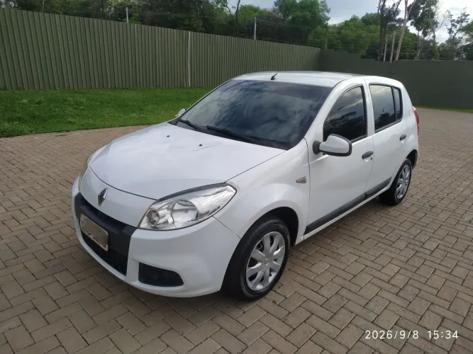 Renault Sandero Expression Hi-flex 1.6 8V 5P 2012
