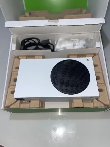 Xbox Series S 512gb / 1 Controle 100% Original