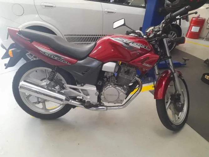 Honda cbx 200 strada ano 2002 raridade