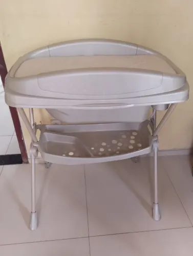 Banheira com trocador 