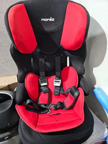 Cadeira de bebê automóvel