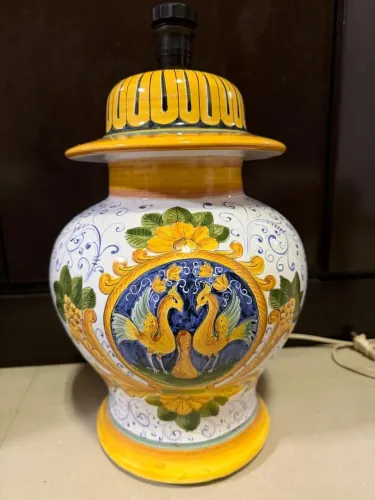 Luminária de cerâmica (Canela ou Porto Alegre)
