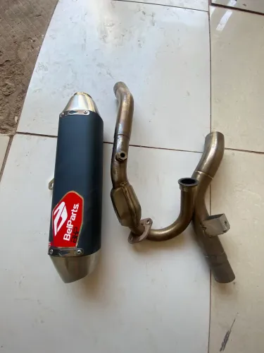 Vendo escape belparts da sahara 300