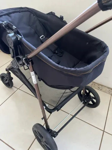 Carrinho de bebê