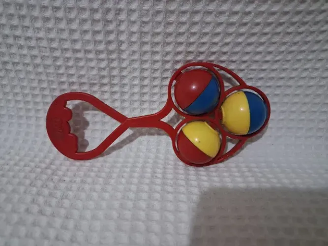 chocalho infantil antigo