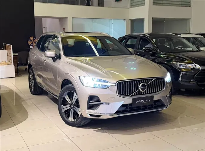 Volvo XC-60 T-8 Plus 2.0 AWD (híbrido) 2023
