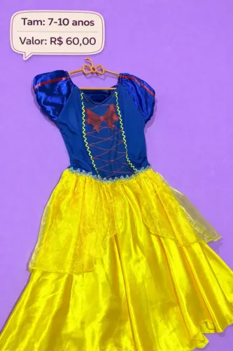 Vestidos, conjuntos e fantasias infantis para menina 