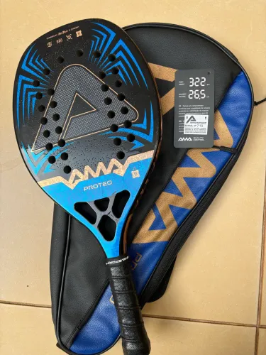 Vendo raquete de beach tênis Proteo-Ama