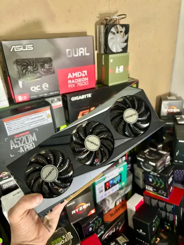 Placa de vídeo Rx 7600 8gb, aceitamos sua placa inferior mais volta!!