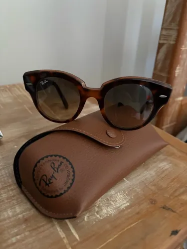 Óculos RayBan - RB 2180