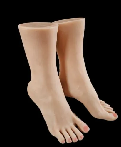 Modelo de Pé de Silicone para Vitrine - Expositor de Calçados em Silicone Profissional