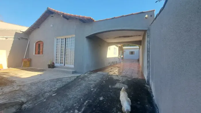 ** Casa com Garagem e Contas Inclusas  R$ 1.150,00**