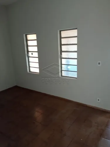 Casa Padrão em Lençóis Paulista