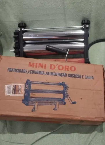 Cilindro de Massas em Inox - Mini D'ouro