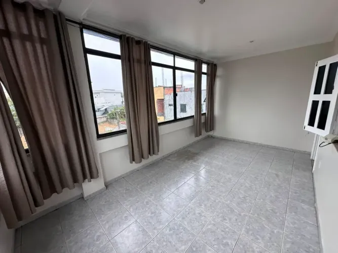 Conjunto Kissia apto em condominio. , 2 quartos sendo 1 suíte, piscina, 1 vag