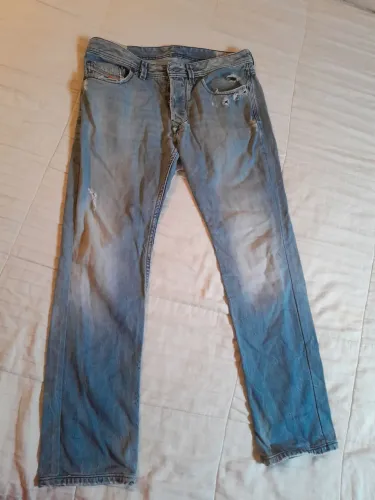 Calça Jeans Diesel Original. Modelo Larkee. Tamanho 42.