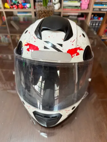 Capacete Norisk Ed. Especial Sexta-Feira 13